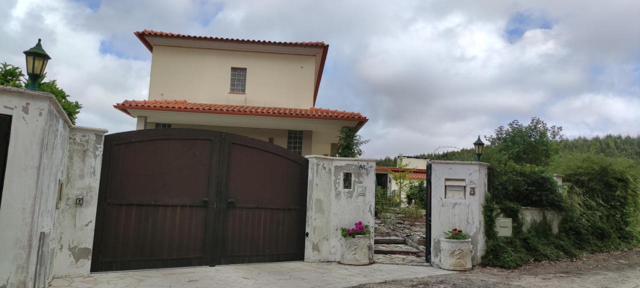 Beco Do Patalugo Daire Salir de Matos Dış mekan fotoğraf